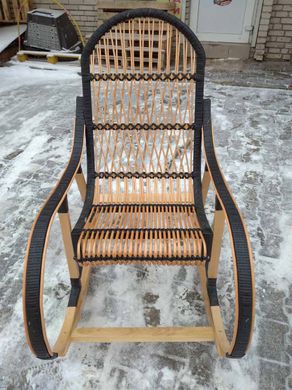Кресло-качалка из лозы (130 x 71 x 122 см) VL036