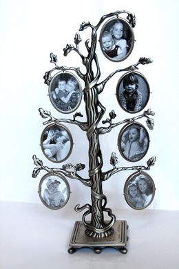 Фоторамка "Семейное дерево" на 7 фото (h-28 см) C-098