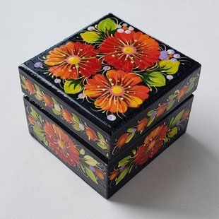 Шкатулка з розписом квадратна (6,5 x 6,5 x 5 см) SK0476