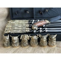 Набір шампурів з бронзовими ручками Дикі звірі (6 шт.) + рюмки (6 шт.) + ніж в футлярі 470055