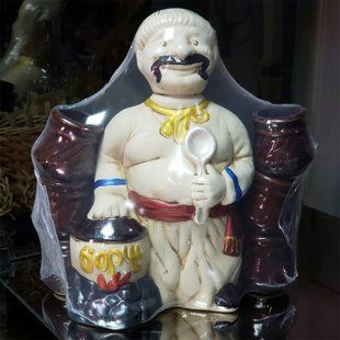 Бутылка сувенирная с рюмками "Казак" (h-26 см) SH003