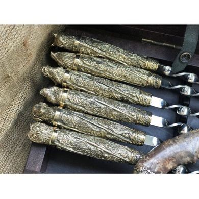 Эксклюзивный набор для шашлыка "Дикие звери" шампура (6 шт.) + рюмки (6 шт.) + нож + вилка 470067