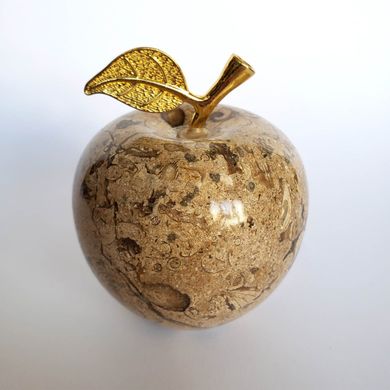 Фігурка з яшми "Яблуко" (d-6,5 см, h-9 см) FO0006
