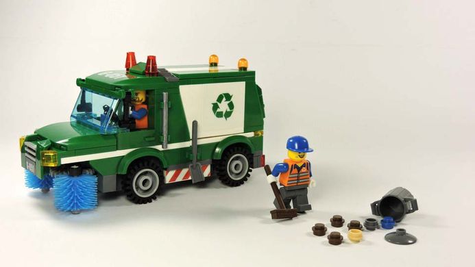 Конструктор Enlighten City - Garbage Truck\Мусоровоз 198 деталей (31 x 19 x 5 см) 1111