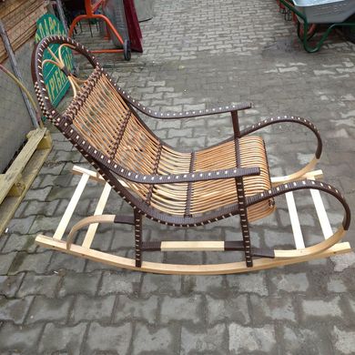 Крісло-качалка з лози (140 x 61 x 111 см) VL053