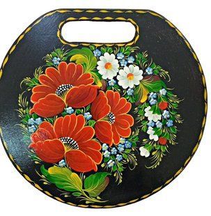Доска с петриковской росписью М11В (24,5 x 23,5 x 1,5 см) TR0565