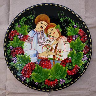 Тарілка з петриківським розписом сюжетна (d-30 см) TR0019